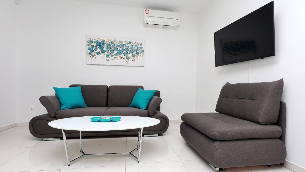 Apartmani "Villa Barbara" Novalja Extérieur photo