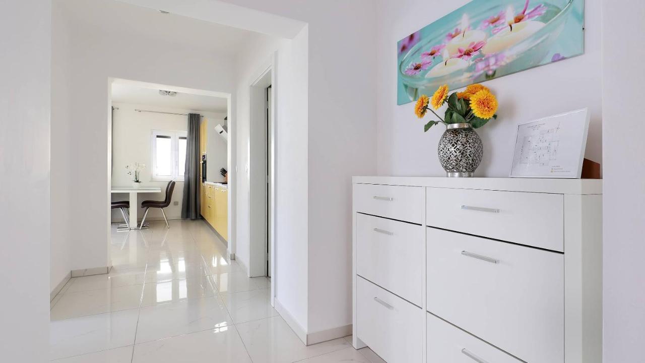 Apartmani "Villa Barbara" Novalja Extérieur photo