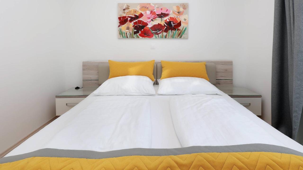 Apartmani "Villa Barbara" Novalja Extérieur photo