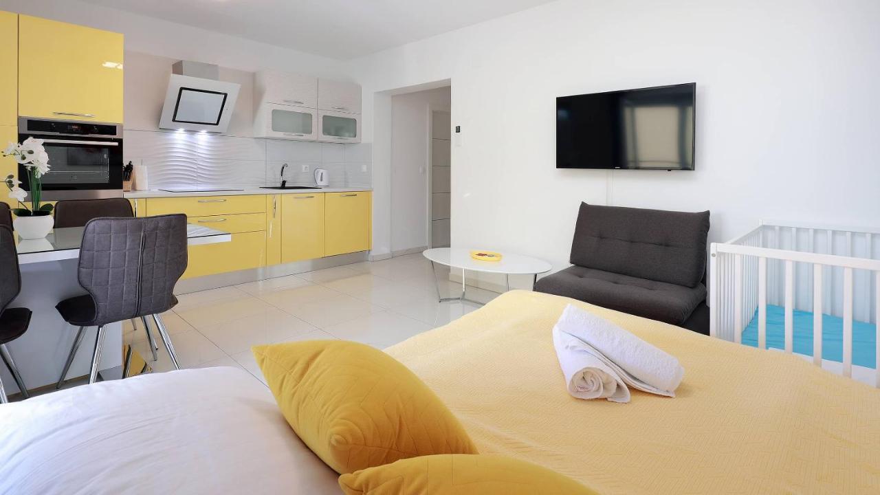 Apartmani "Villa Barbara" Novalja Extérieur photo