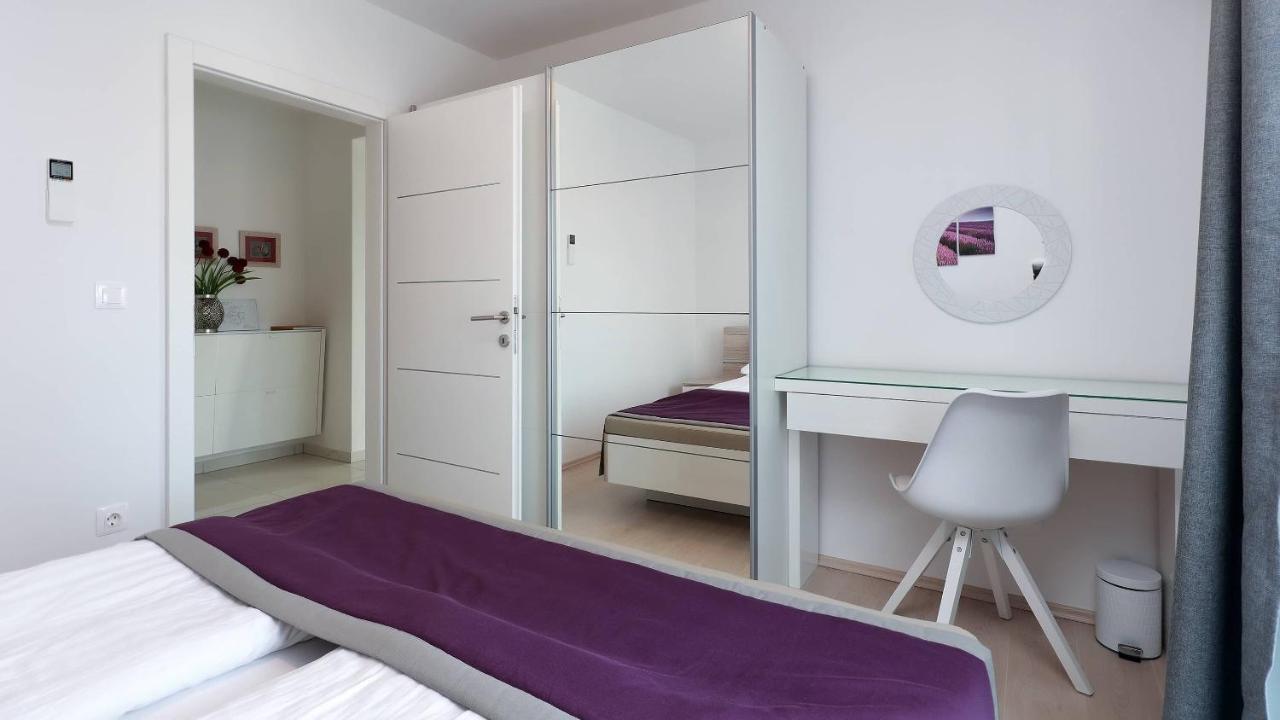 Apartmani "Villa Barbara" Novalja Extérieur photo